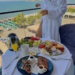 ホテル Bar Restorant Ylli Shëngjin