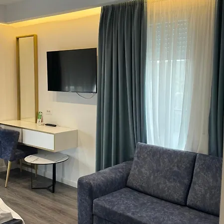 Hotel Bar Restorant Ylli 4*