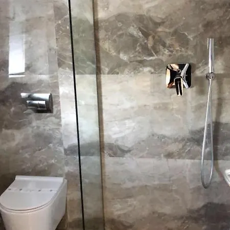 酒店 Bar Restorant Ylli