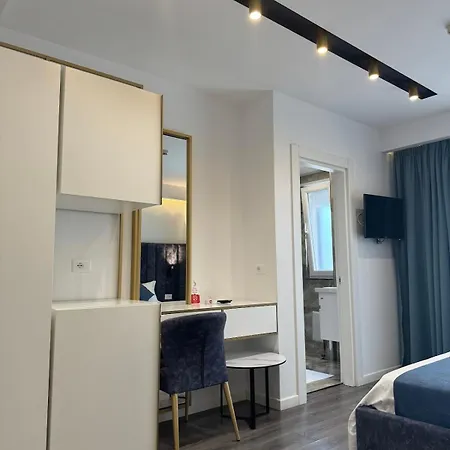 Bar Restorant Ylli Szálloda Shëngjin