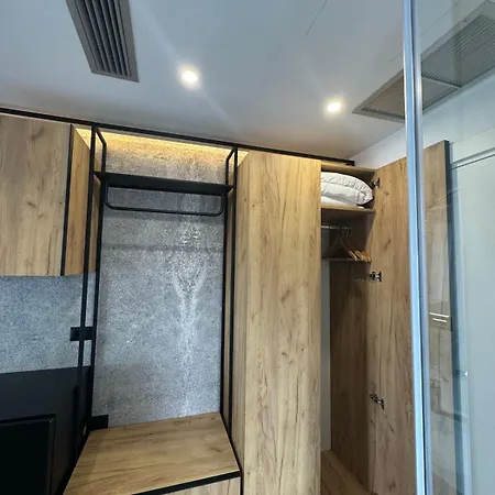 酒店 Bar Restorant Ylli