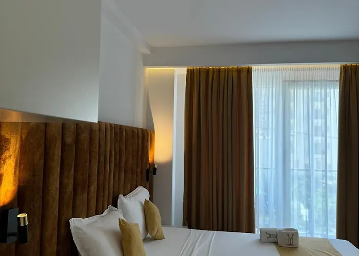 Hotel Bar Restorant Ylli 4*